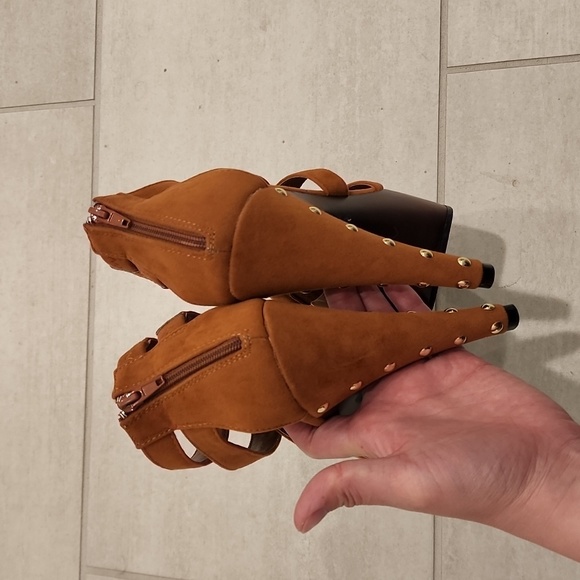 Qupid Strap High heels - Picture 3 of 5